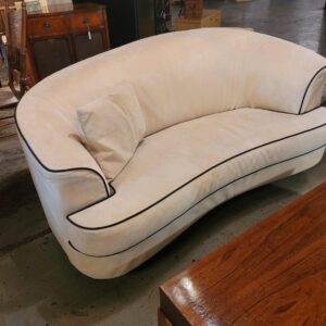 Mariani Italian Cream Loveseat w/Black Piping & Curved Back