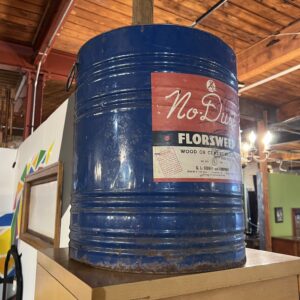 Blue Tin Can "No Dust Floorsweep"